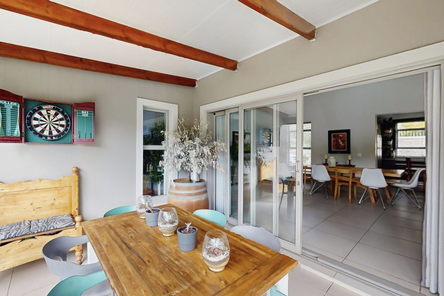 3 Bedroom Property for Sale in Kraaibosch Western Cape